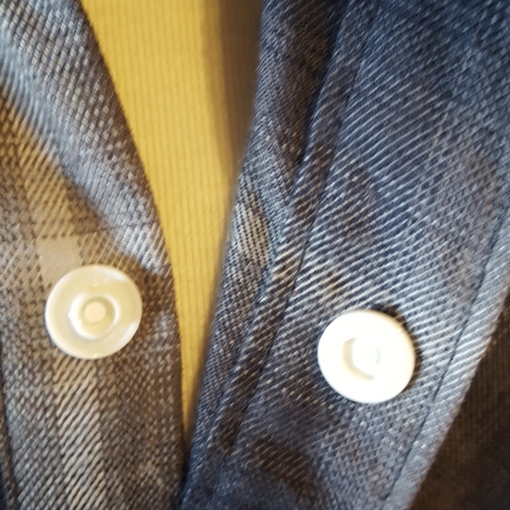 💕adidas* Button down - Picture 6 of 11